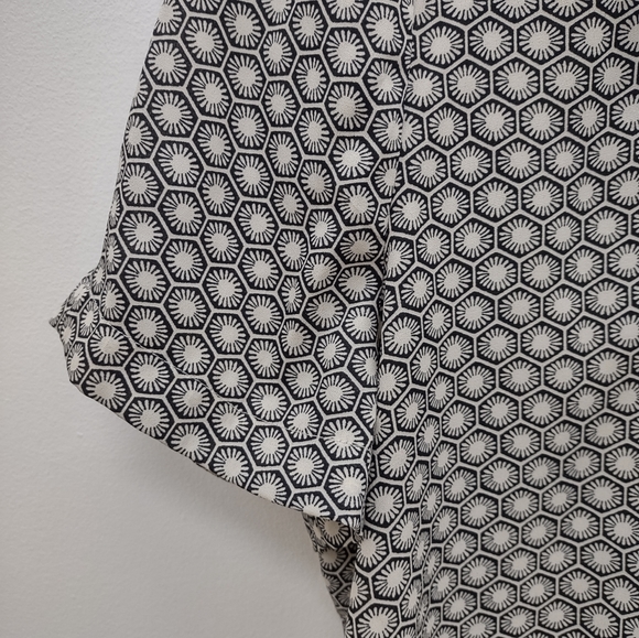 FOREVER 21 TOP - Picture 8 of 10